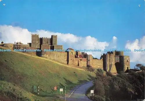 D143556 P 3 Dover Castle Kent Blick von N W mit Keep and Constables Gate Minist