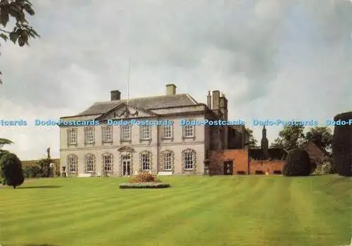 D202545 Melbourne Hall The East Front English Life Publications