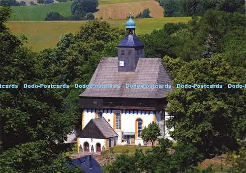 D204222 Blick auf einen kleinen Kirchenram 2014