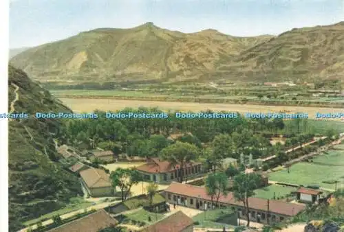 D204292 Blick auf Stadt und Berge