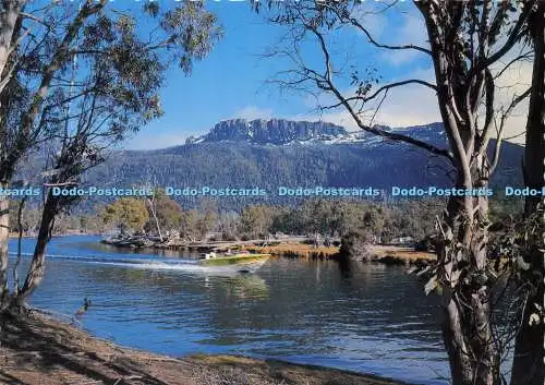 D215121 Olymp und der Narzissfluss im Cradle Mountain Lake St Clair