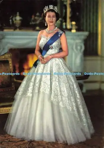 D205030 Her Majesty Queen Elizabeth II John Hinde Baron Studios 1972