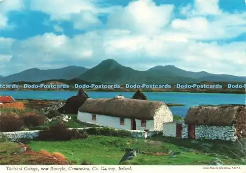 D218308 Irland Reetdachhaus nahe Renvyle Connemara Co Galway John Hinde 198