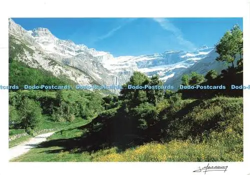 D219065 Hautes Pyrenees Le Cirque de Gavarnie Regard Sur Les Pyrenees Jean Masso