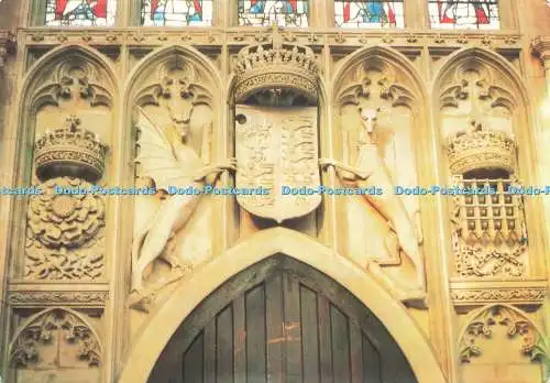 D225255 Cambridge King College Chapel Ein Drache und Windhund stützen die Arme des