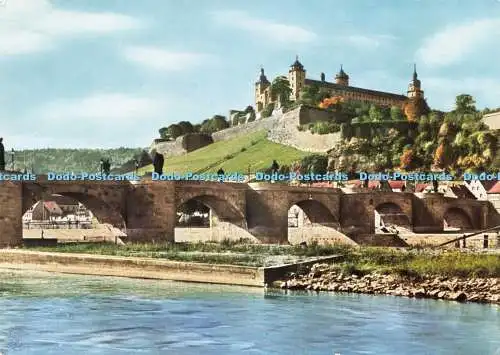 D240131 Würzburg die Sonnige Stadt am Main Alte Mainbrücke und Festung Marienber