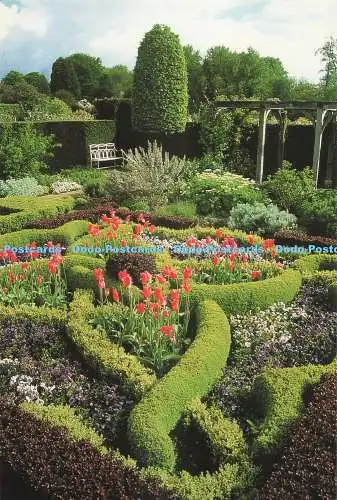 D245537 Oxon The Knot Garden Waterperry Gardens Thought Factory Ray K Smith