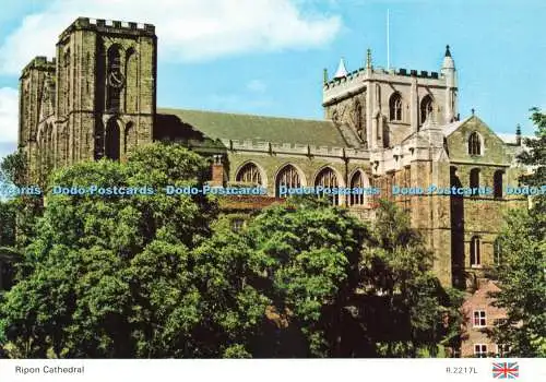 D243774 Ripon Cathedral E T W Dennis and Sons Ltd Photocolour K Paver