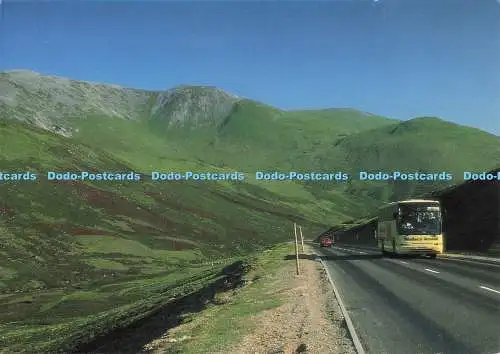 D248497 Der Weg zum König – außerhalb eines Reisebus klettert den Teufelsellenbogen an die Spitze des T