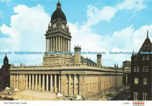 D244625 Leeds The Town Hall E T W Dennis 1987