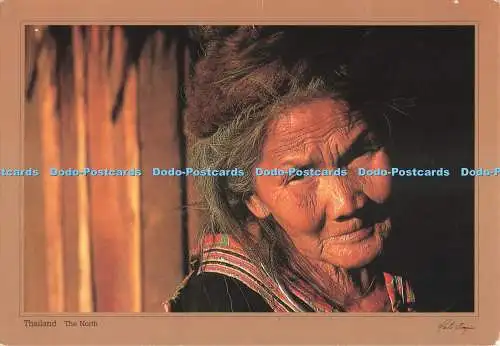 D242573 Thailand Die nördliche Hmong Bergstamm Ewigkeit in einem Korn San Pisit Jiro