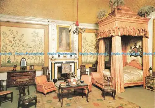 D251497 Windsor Castle Queen Mary Puppenhaus The King Bedroom Topical Press Ltd