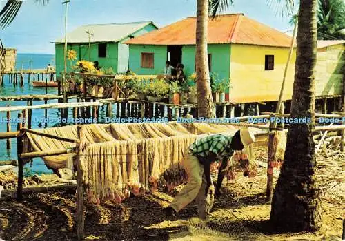 D251747 Venezuela Maracaibo Viviendas Lacustres de Pescadores en Santa Rosa de A
