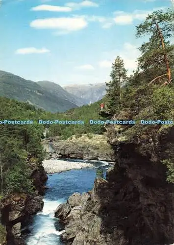 D259586 Norwegen Blick auf Slettafossen Wasserfall Aune