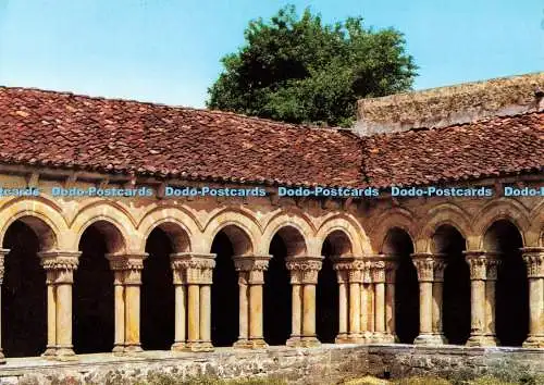 D257788 Santillana Del Mar Kreuzgang der Stiftskirche Alarde