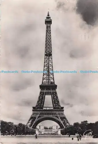 D286980 Paris La Tour Eiffel Guy