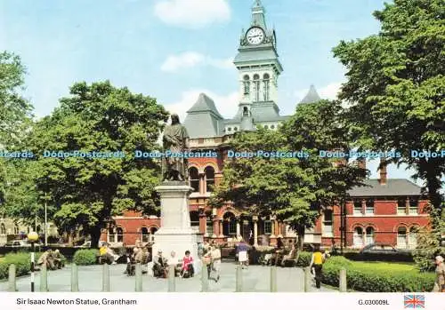 D284691 Grantham Sir Isaac Newton Statue E T W Dennis and Sons Ltd Photocolour S