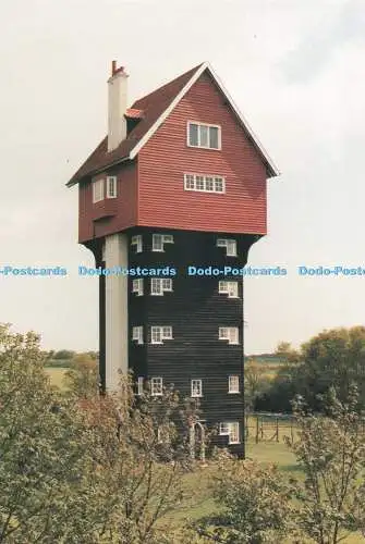 D264002 Suffolk Das Haus in den Wolken Thorpeness Graham Joanne Vallance