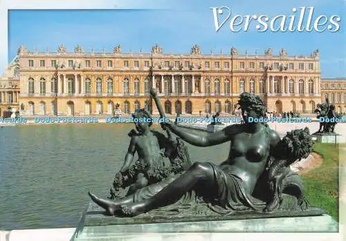 D283925 Versailles Devant le Chateau La Marne par Le Hongre et le Parterre d Eau
