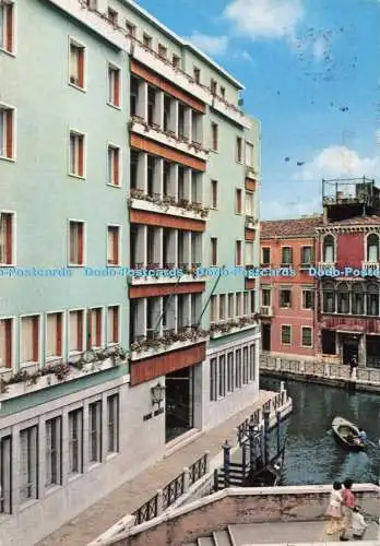 D275532 Venezia Kanal der Tolentini mit dem Park Hotel 1966