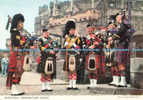 D266371 Scotland Edinburgh Castle Scottish Pipers John Hinde Ltd E Ludwig