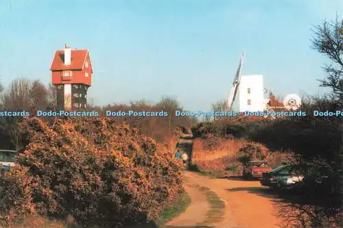 D264857 Suffolk Thorpeness Das Haus in den Wolken und die Windmühle Graham und S