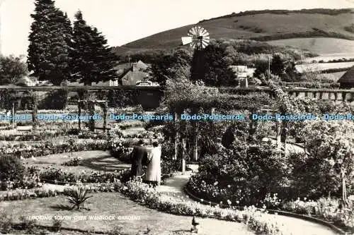 D266940 Blick nach Süden über Wannock Gardens N H Portraits RP