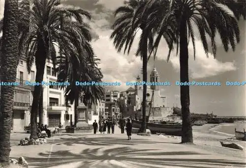 D266965 Sitges Point und Promenade R Gasso