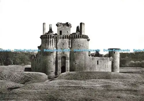 D265455 Caerlaverock Castle Gatehouse and West Facade Crown