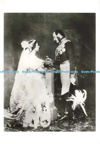 D270271 Victoria and Albert Museum Queen Victoria and Prince Albert Crown Roger