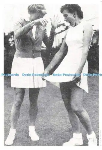 D270347 Louise Brough und Shirley Fry Mrs L B Clapp und Mrs S F Irvin beide USA