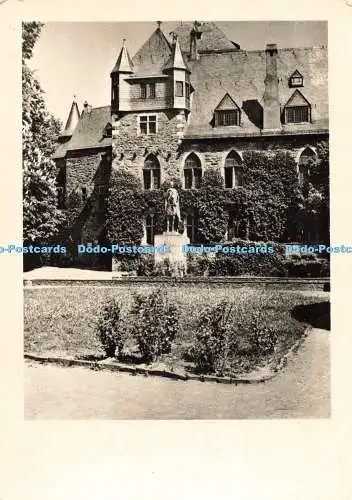 D272346 Schloss Burg und Oberpalast Standbild Engelbert II Hans Neubarth
