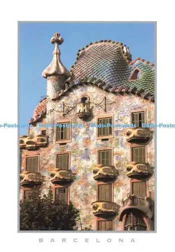 D272448 Barcelona Casa Batllo Triangle Postales