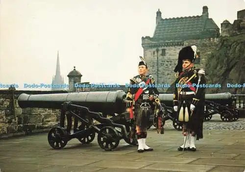 D270683 Edinburgh Castle Pfeife Major und Trommel Major J Arthur Dixon