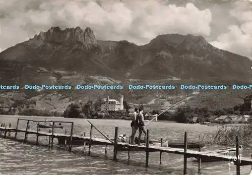 D265926 Lac d Annecy Le Chateau de Duingt et es Dents de Lanfon Yvon