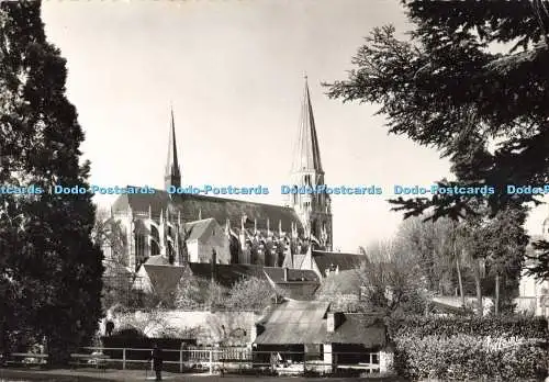 D265928 Vendome L Eglise Abbatiale de la Trinite XI et XVI siecle vue du Jardin