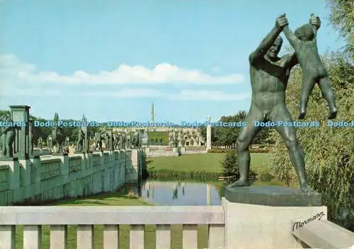 D270687 Norwegen Oslo Das Vigeland Skulpturengelände im Frogner Park Normann