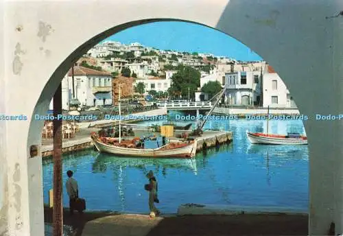 D266082 Aghios Nicolaos Charakteristische Seite des Hafens Soph Raphaelakis G Lo