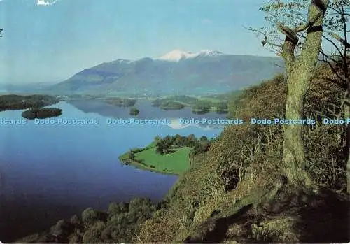D266208 Derwentwater with the Reflection of Skiddaw from Surprise View on the Ro