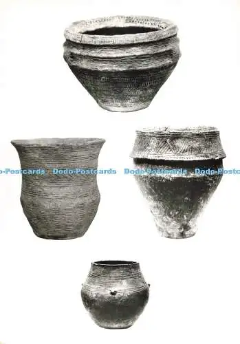 D271406 The British Museum Beaker and Bronze Age Pottery From Britian