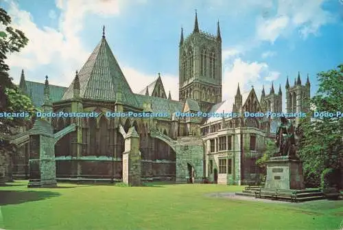 D273877 Lincoln The Cathedral