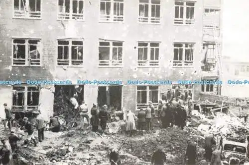 D268938 Das Coventry and Warwickshire Hospital wurde zweimal schwer beschädigt.