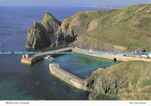 D268954 Cornwall Mullion Cove John Hinde David Hastilow
