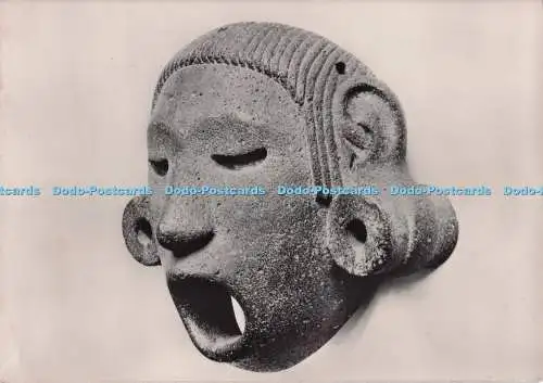 D274296 British Museum Steinmaske, die den gehäuteten Gott darstellt Xipe Totec A F Fry