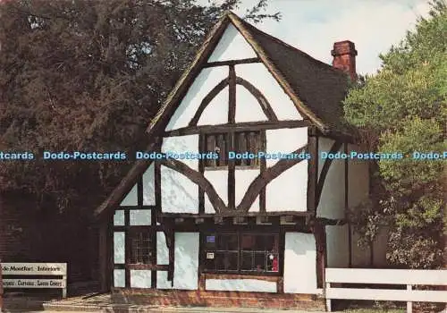 D275003 Cheam The Old Cottage Judges Limited No 7 London Borough of Sutton Publi