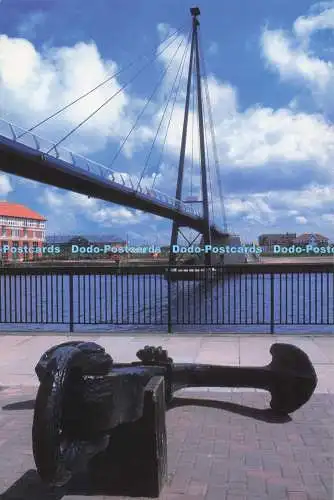 D275451 Millennium Brücke und Anker Dennis Weller Stockton auf Tees Borough Coun