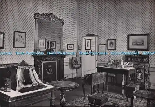 D276084 Kensington Palace Queen Victoria Nursery Ministry of Works