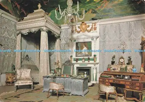 D276252 Windsor Castle Queen Mary Puppenhaus The Queen Bedroom Topical Press Lt