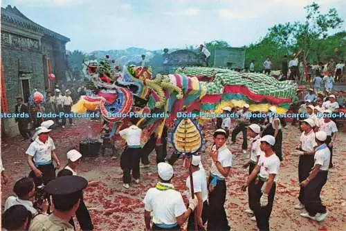 D276423 Hong Kong New Territories Dragon Dance K P Yuen