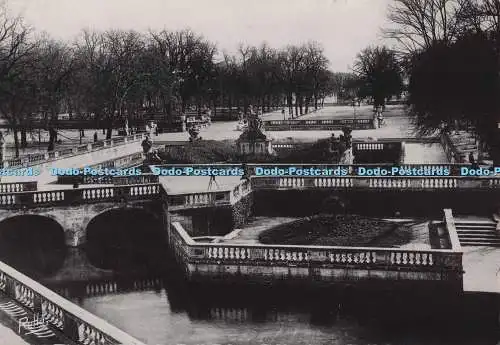D276463 Nimes Les Jardins de la Fontaine Rella 1947